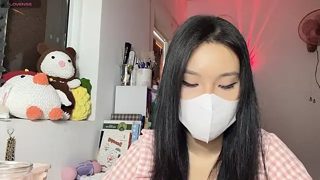 Tieu-May online show from April 2026 08:54:01 AM