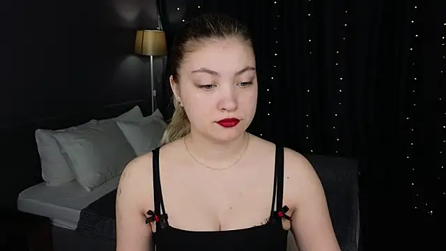 Angel  Grace online show from April 2026 12:13:02 AM