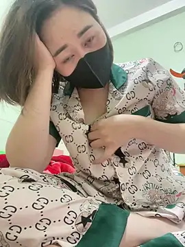 Quyenhot18 online show from January 2026 03:05:01 PM