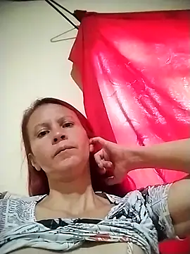 cintia love online show from February 2026 06:46:01 PM