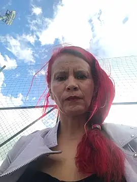 Snapshot of cintia_love chatting on May 2026 09:10:02 PM cintia love online show from May 2026 09:10:02 PM