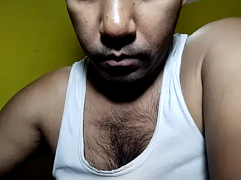 Snapshot of Lucky___05 chatting on June 2026 05:08:02 AM Lucky 05 online show from June 2026 05:08:02 AM