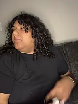 Angeliccreamyrican online show from April 2026 08:18:02 AM