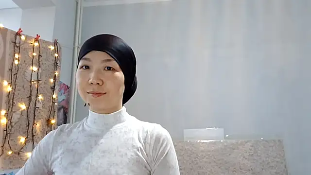 VuiCutie online show from January 2026 03:10:01 AM