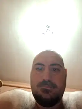 BOOMADDICT6996 online show from February 2026 07:12:01 PM