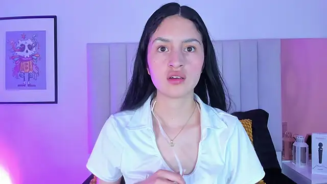 soffy hilltom online show from May 2026 12:12:02 PM