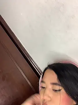 DulcePiink online show from February 2026 07:26:01 PM