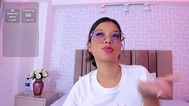 Alondra 2526 online show from January 2026 06:42:02 PM