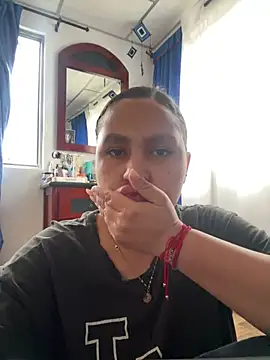 Selene Voon online show from April 2026 09:09:02 PM