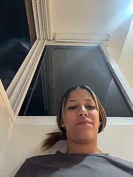 Snapshot of vicky_bass_ chatting on May 2026 01:43:01 AM vicky bass online show from May 2026 01:43:01 AM