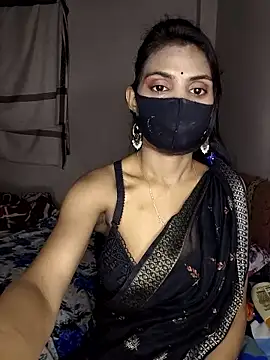 Snapshot of rani_coupleee chatting on May 2026 04:36:02 PM rani coupleee online show from May 2026 04:36:02 PM
