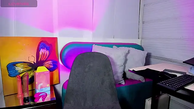 Sue blue online show from March 2026 11:21:01 PM