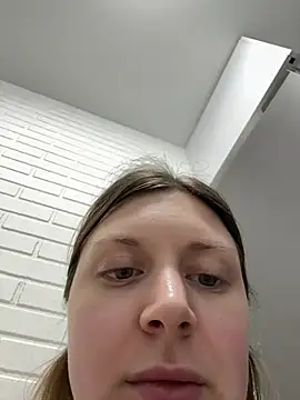 BlondeHott online show from March 2026 07:09:01 PM