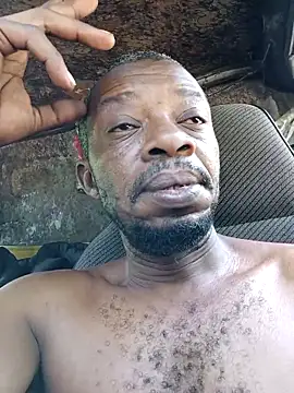 Negaomalinha1 online show from February 2026 03:37:02 PM