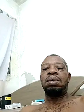 Negaomalinha1 online show from March 2026 09:28:01 PM