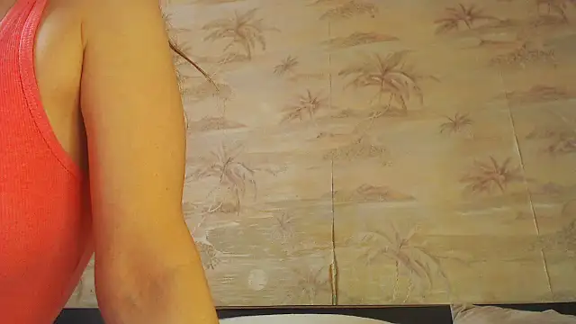 MelanyOxx online show from July 2026 03:42:01 AM