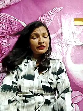 Priyaa 1433 online show from June 2026 05:51:01 PM
