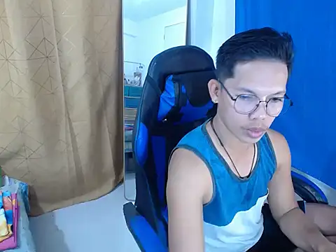 Snapshot of holly_oreo chatting on July 2026 02:41:02 PM holly oreo online show from July 2026 02:41:02 PM