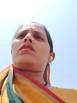 Snapshot of Bhavna8080 chatting on June 2026 07:50:02 AM Bhavna8080 online show from June 2026 07:50:02 AM