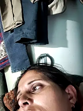 Snapshot of Bhavna8080 chatting on June 2026 10:14:02 PM Bhavna8080 online show from June 2026 10:14:02 PM