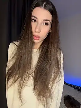 LaineTop1 online show from January 2026 01:57:01 PM