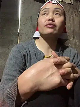 hinicky-0 online show from February 2026 02:40:02 AM