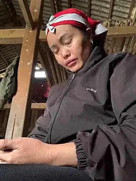 hinicky-0 online show from February 2026 03:27:02 AM