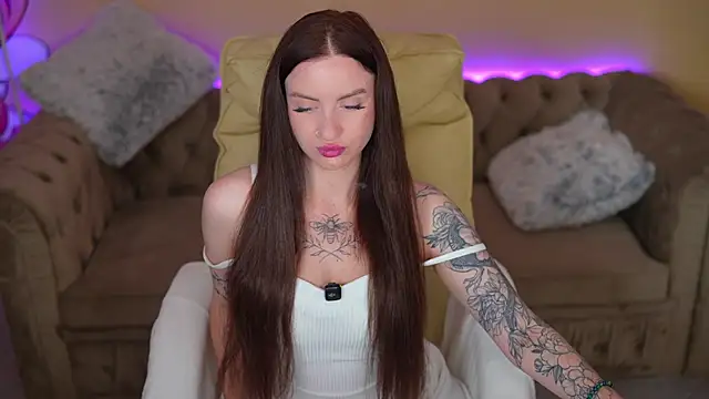 AlexaFleur online show from July 2026 06:29:01 AM