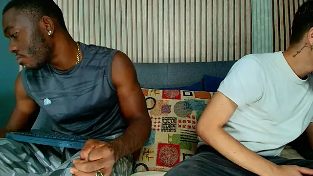 bro friends online show from February 2026 01:54:01 AM