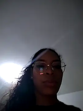 KATALINA SANTANA  online show from February 2026 11:36:01 PM