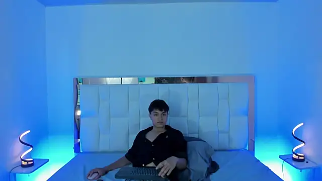 RicciRizzo online show from February 2026 05:45:01 AM