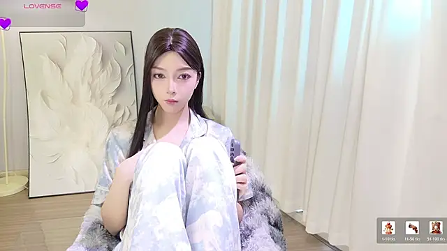 Miaomiao Baby520 online show from April 2026 08:28:01 AM