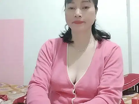 Snapshot of Sophie_sexy7 chatting on February 2026 03:53:01 PM Sophie sexy7 online show from February 2026 03:53:01 PM