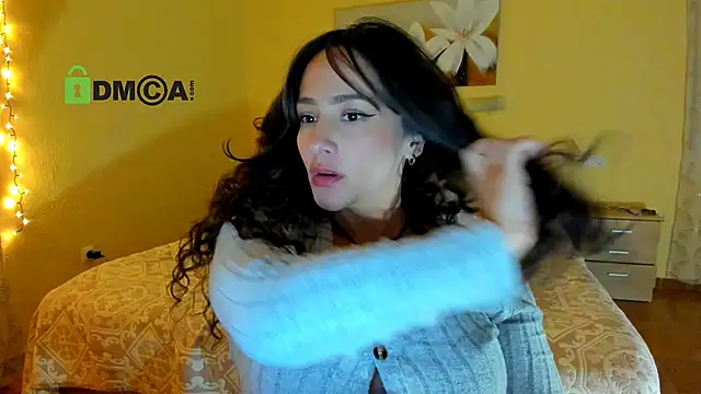 juliiaroberts online show from March 2026 08:26:33 AM