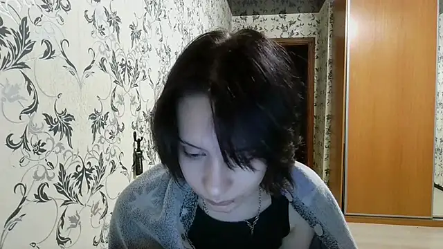 LxayBloom online show from April 2026 01:08:01 AM