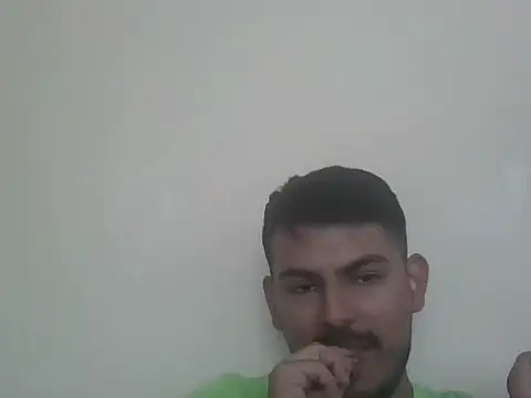 Snapshot of Mateotubbe chatting on July 2026 09:14:01 PM Mateotubbe online show from July 2026 09:14:01 PM