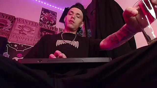 Anhony Muscle online show from January 2026 07:50:01 PM