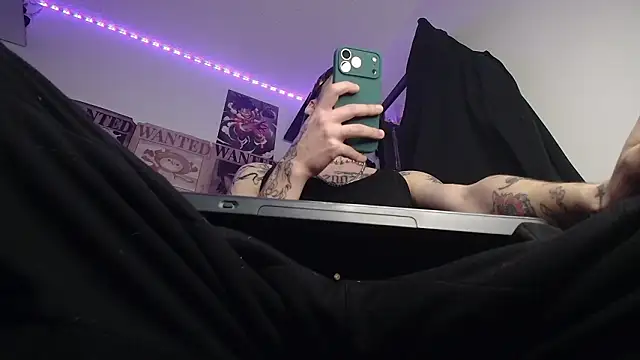 Anhony Muscle online show from February 2026 07:43:02 PM