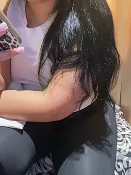 Lina Velvet  online show from April 2026 03:55:02 PM