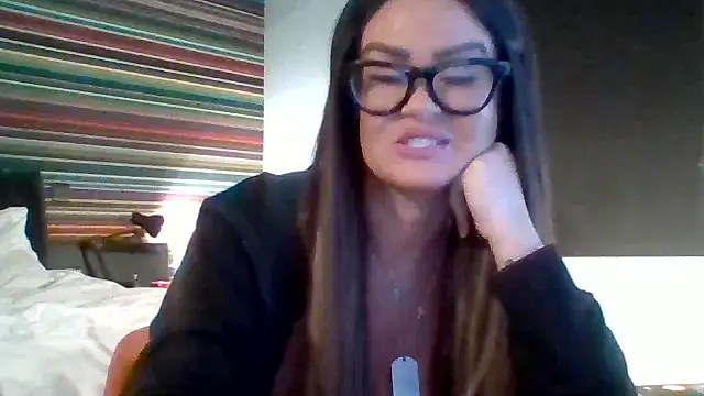 ScottishIvy online show from January 2026 08:12:01 PM