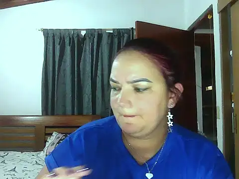 Roja tentacion online show from June 2026 10:01:02 PM