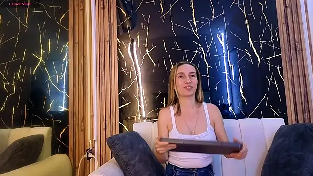 Starlight Mature aws online show from July 2026 11:29:01 PM