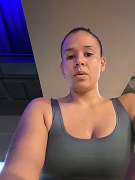 lannabellx online show from February 2026 04:27:02 PM