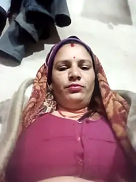 Hot hiuj online show from January 2026 07:45:01 PM