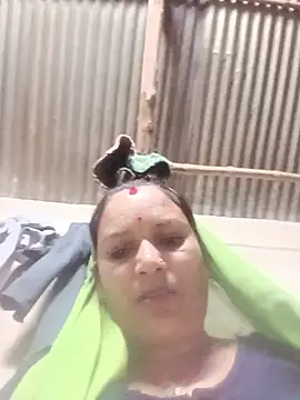 Hot hiuj online show from May 2026 05:08:01 PM