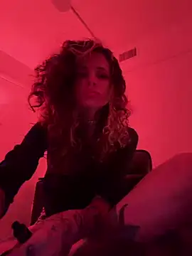 paranoidbimbo online show from March 2026 03:18:01 PM