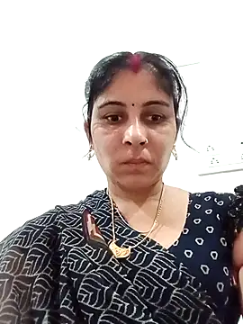Snapshot of Hot_ree85 chatting on April 2026 12:04:01 PM Hot ree85 online show from April 2026 12:04:01 PM