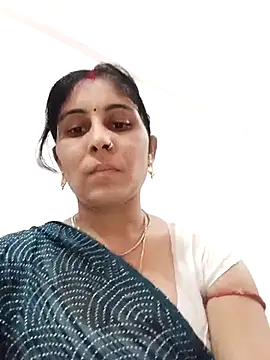 Snapshot of Hot_ree85 chatting on May 2026 09:58:02 AM Hot ree85 online show from May 2026 09:58:02 AM