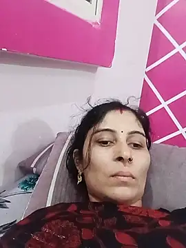 Snapshot of Hot_ree85 chatting on May 2026 03:14:02 AM Hot ree85 online show from May 2026 03:14:02 AM