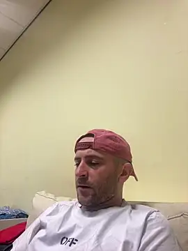 Majestik1 online show from April 2026 11:05:02 AM